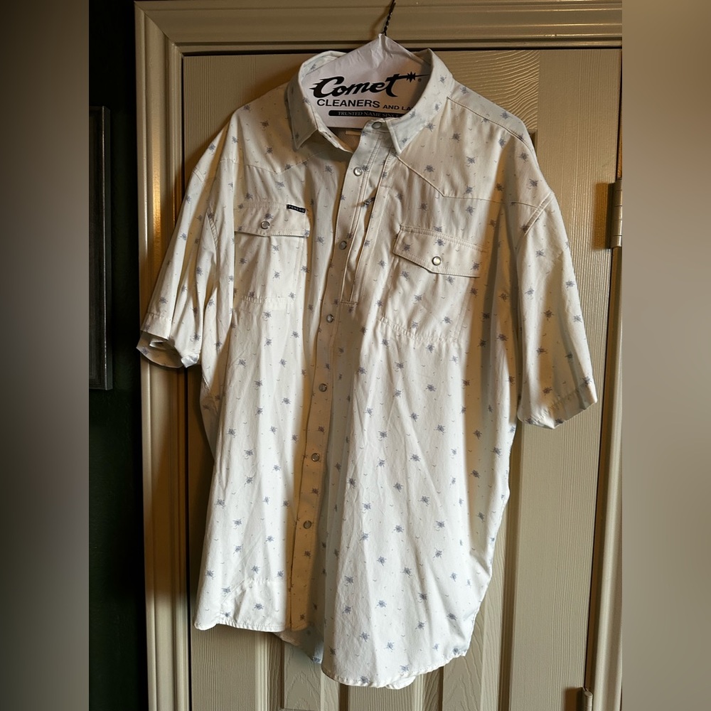 Title: XL Poncho Outdoors Shirt - Western Style. The Llano